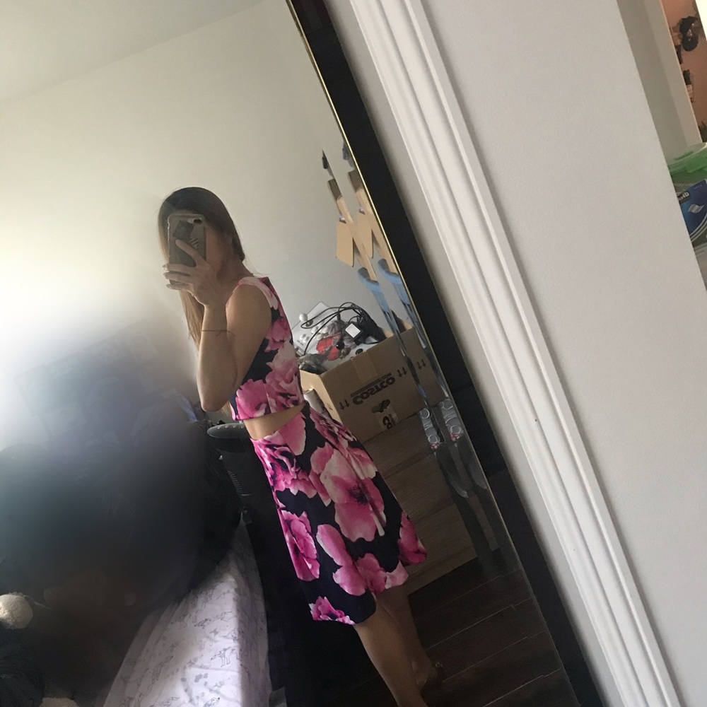 Dress set - Picture 3 of 3